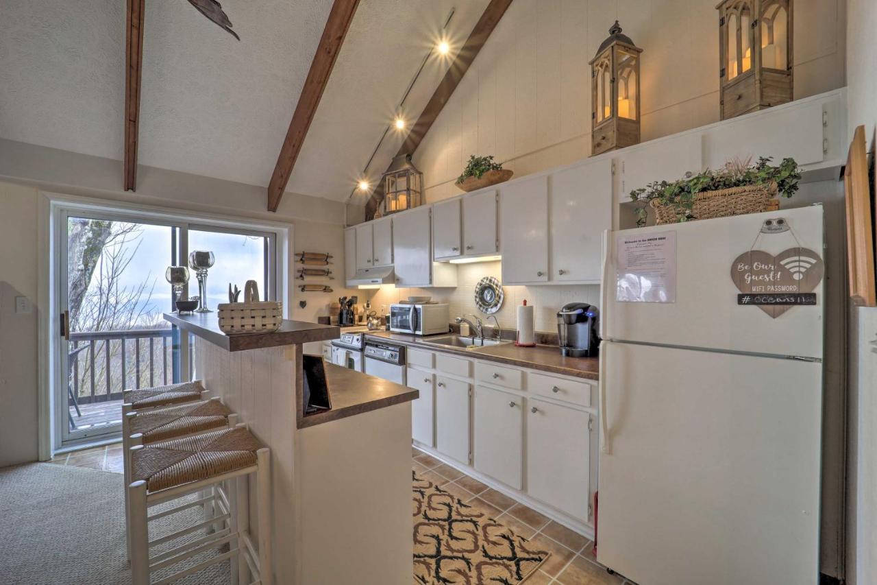 Beautiful Beech Mountain Condo With Private Balcony! Exterior photo