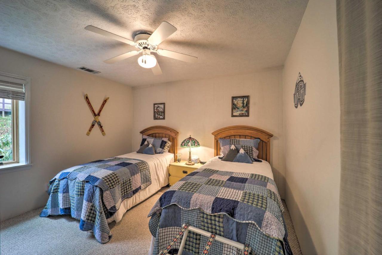Beautiful Beech Mountain Condo With Private Balcony! Exterior photo