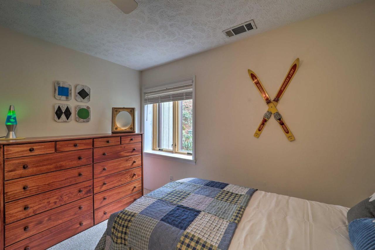 Beautiful Beech Mountain Condo With Private Balcony! Exterior photo